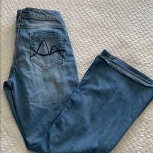Good Condition Distressed Size 8 Jeans